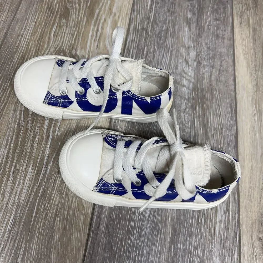 Converse Infant Youth US Size 8 White Blue Lettering Low Top Sneaker Shoes